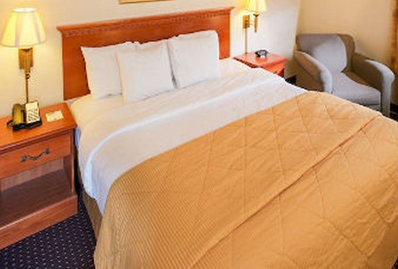 Red Roof Inn & Suites Galloway Eksteriør billede